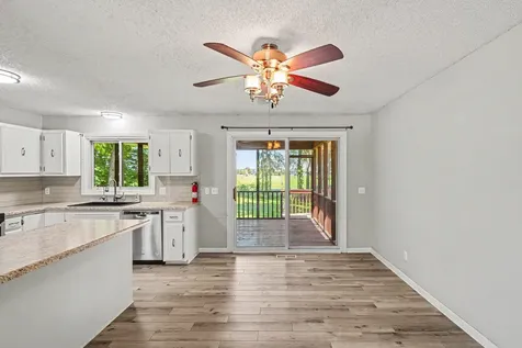 27835 Lavonne Street New Prague MN 56071