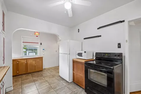 1390 Iowa Avenue W Falcon Heights MN 55108