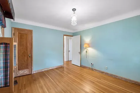 1390 Iowa Avenue W Falcon Heights MN 55108