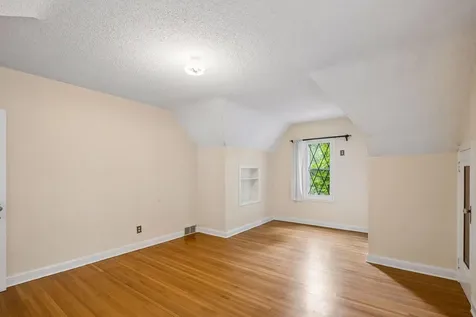 1390 Iowa Avenue W Falcon Heights MN 55108