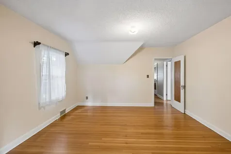 1390 Iowa Avenue W Falcon Heights MN 55108