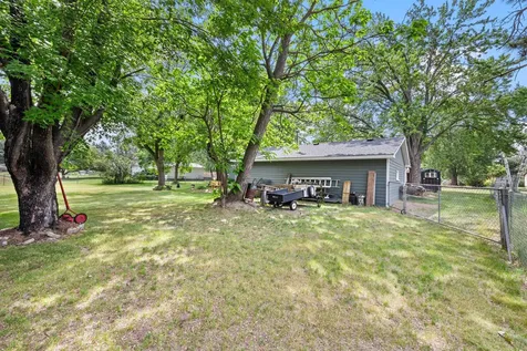 12724 316th Avenue Princeton MN 55371
