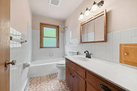 1450 Fremont Avenue Saint Paul MN 55106