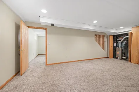 1450 Fremont Avenue Saint Paul MN 55106