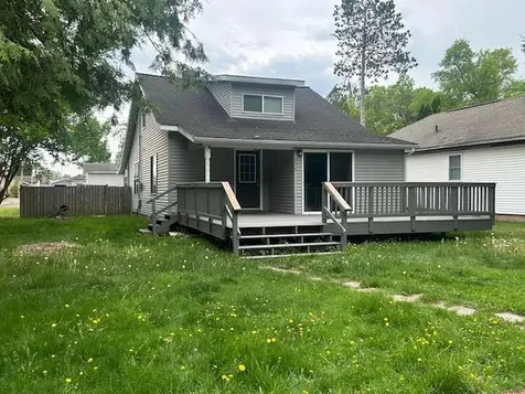 306 Ekman Avenue Marble MN 55764