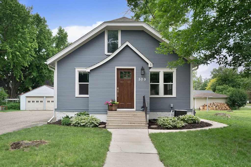 509 E Academy Street Owatonna MN 55060