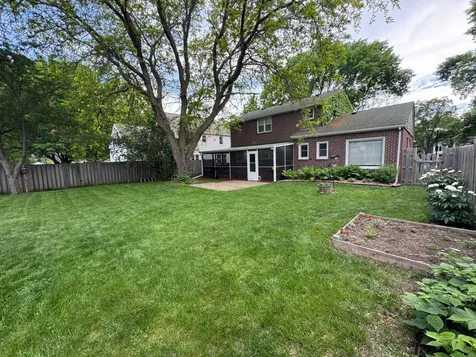 107 S Whitney Street Marshall MN 56258