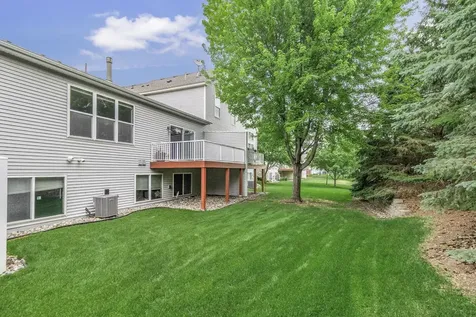 7137 Newbury Road Woodbury MN 55125