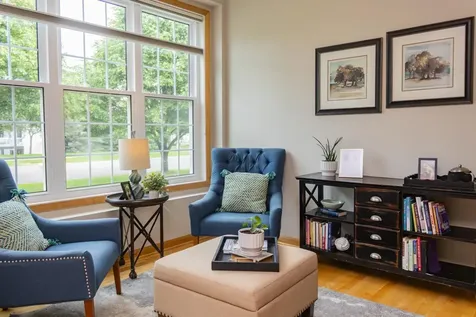 7137 Newbury Road Woodbury MN 55125