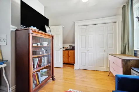 1618 6th Street NE Minneapolis MN 55413