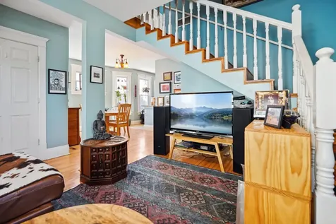 1618 6th Street NE Minneapolis MN 55413