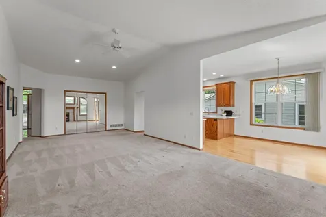 824 Monet Court Mendota Heights MN 55120