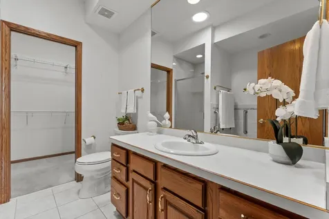 824 Monet Court Mendota Heights MN 55120