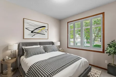 824 Monet Court Mendota Heights MN 55120