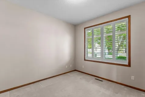 824 Monet Court Mendota Heights MN 55120