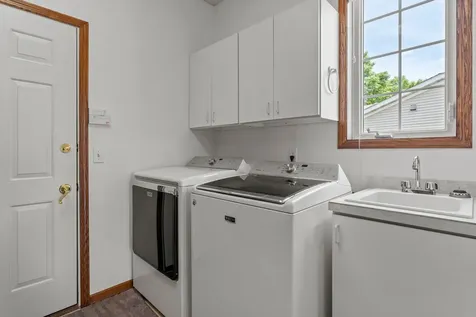 824 Monet Court Mendota Heights MN 55120