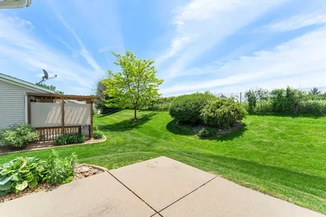 824 Monet Court Mendota Heights MN 55120