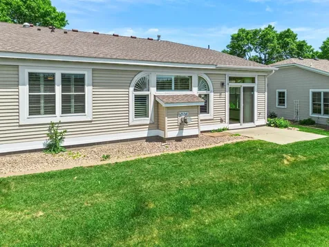 824 Monet Court Mendota Heights MN 55120