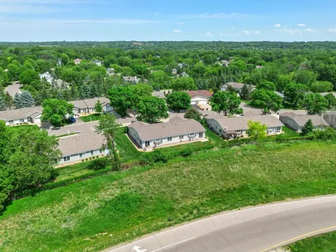 824 Monet Court Mendota Heights MN 55120