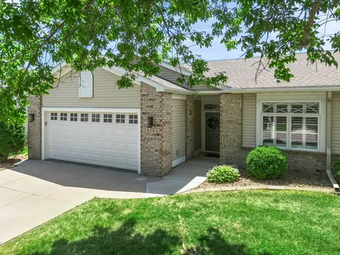 824 Monet Court Mendota Heights MN 55120