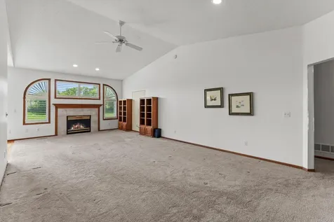 824 Monet Court Mendota Heights MN 55120