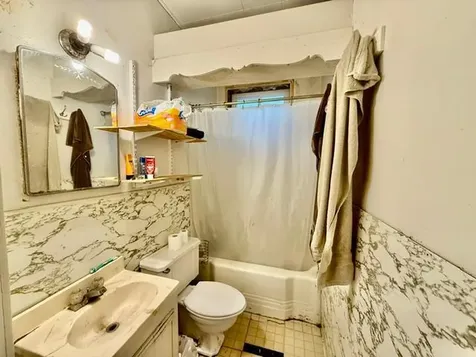 627 Palace Avenue Saint Paul MN 55102