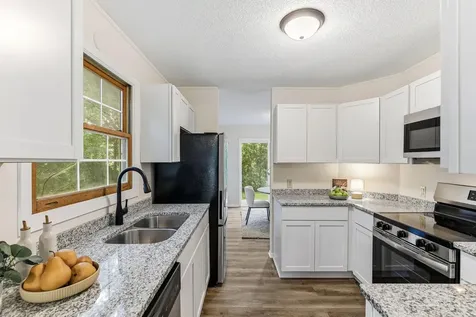 6677 Stillwater Boulevard N Oakdale MN 55128