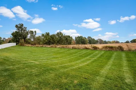 901 Spruce Circle N Cambridge MN 55008