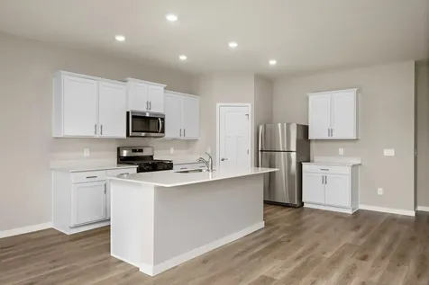 901 Spruce Circle N Cambridge MN 55008