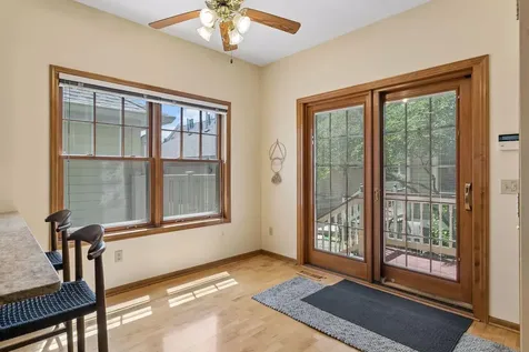 484 Laurel Avenue Saint Paul MN 55102