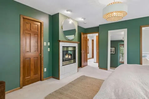 484 Laurel Avenue Saint Paul MN 55102
