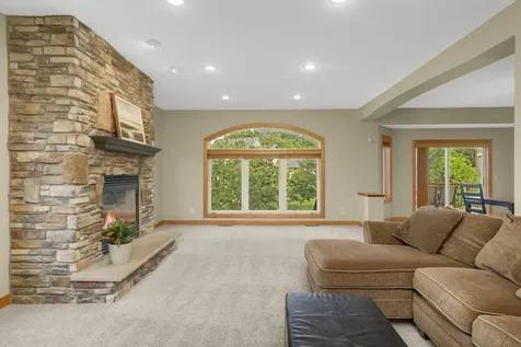 10721 Mccool Drive W Burnsville MN 55337