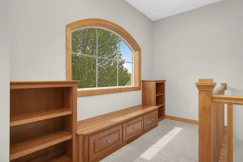10721 Mccool Drive W Burnsville MN 55337