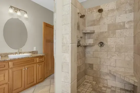 10721 Mccool Drive W Burnsville MN 55337