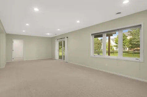 10721 Mccool Drive W Burnsville MN 55337