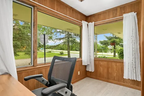1495 County Road B2 W Roseville MN 55113