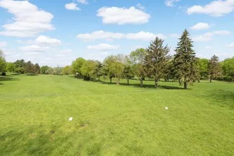 1495 County Road B2 W Roseville MN 55113