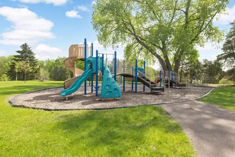 1495 County Road B2 W Roseville MN 55113