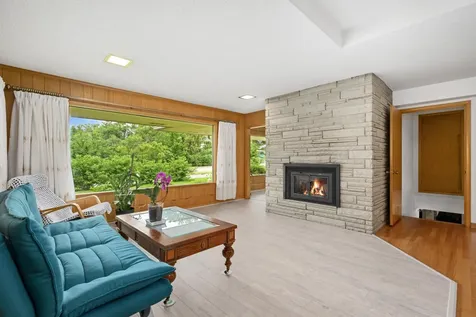 1495 County Road B2 W Roseville MN 55113