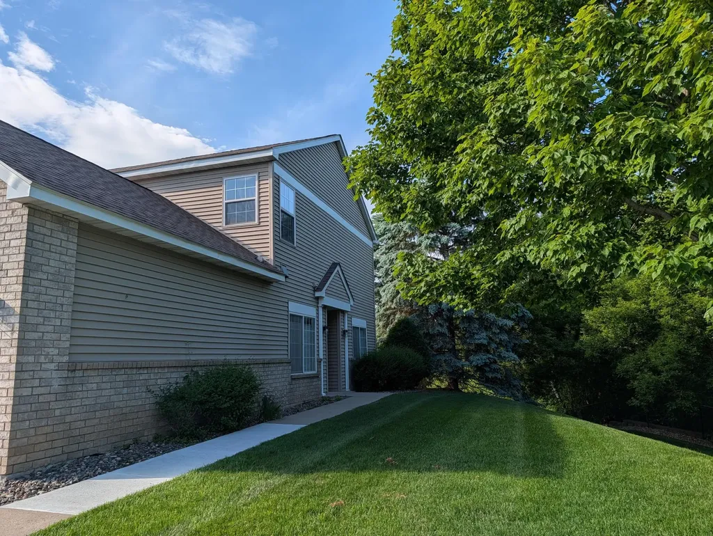 1202 Timber Way Stillwater MN 55082