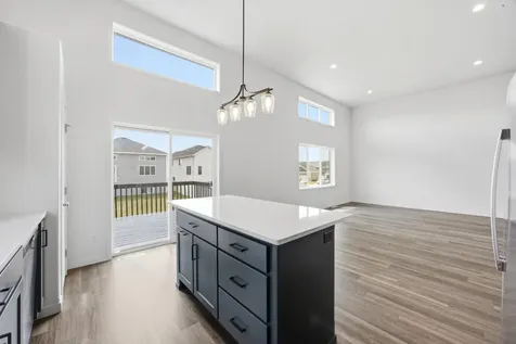 2506 Fulton Loop S Fargo ND 58104