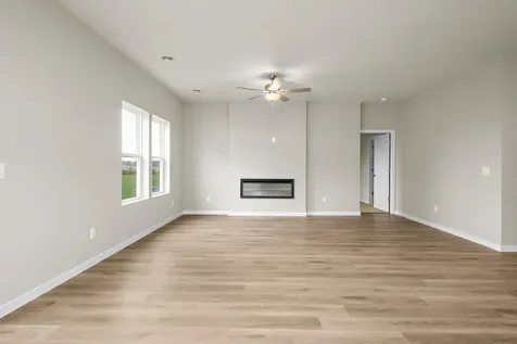 919 Sycamore Place N Cambridge MN 55008