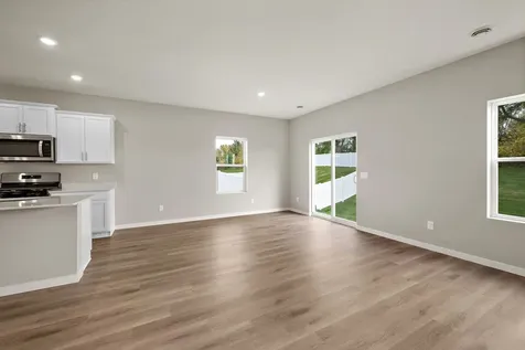 919 Sycamore Place N Cambridge MN 55008