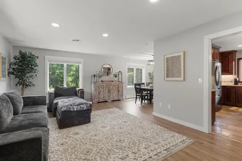 8204 Horizon Drive Shakopee MN 55379