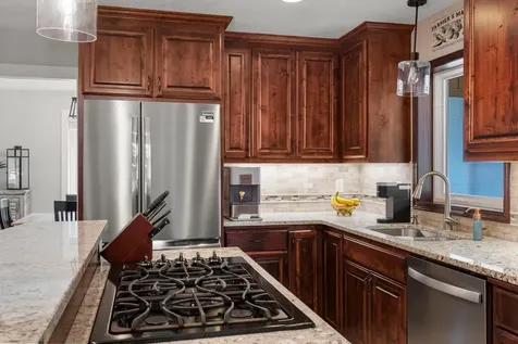 8204 Horizon Drive Shakopee MN 55379
