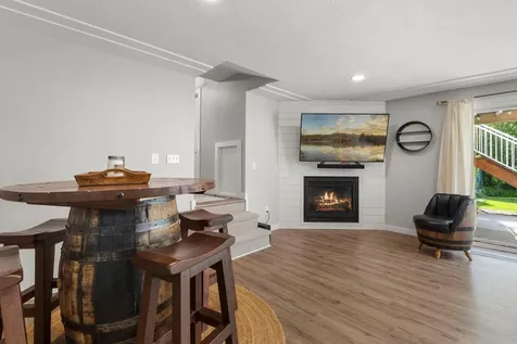 8204 Horizon Drive Shakopee MN 55379