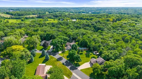 8204 Horizon Drive Shakopee MN 55379
