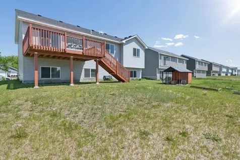 425 Eagle Street NW Isanti MN 55040