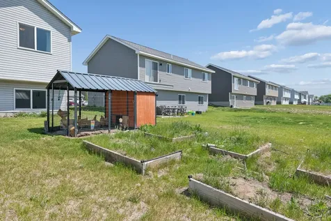 425 Eagle Street NW Isanti MN 55040