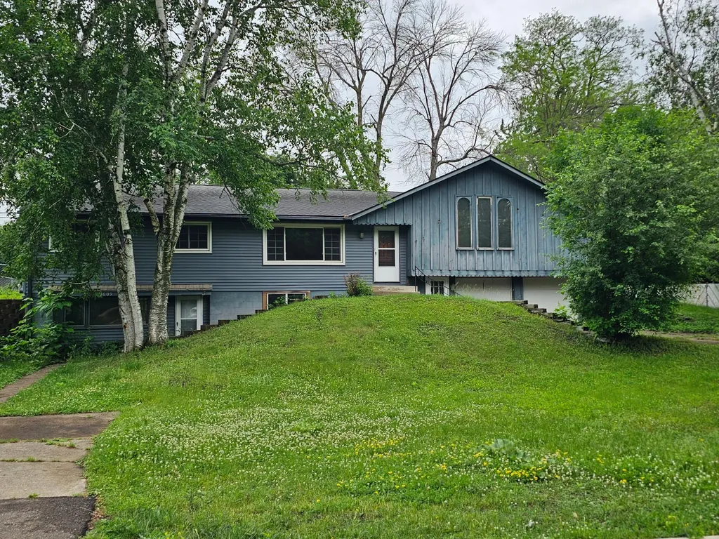 10609 32nd Avenue N Plymouth MN 55441